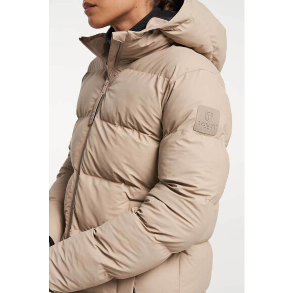 Tenson vinterjakker til damer Chimi Jacket W Sand